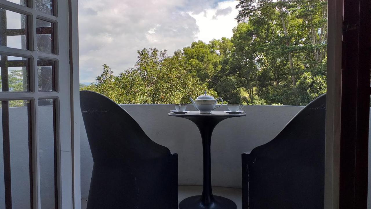 Crown Hills Kandy Inn المظهر الخارجي الصورة
