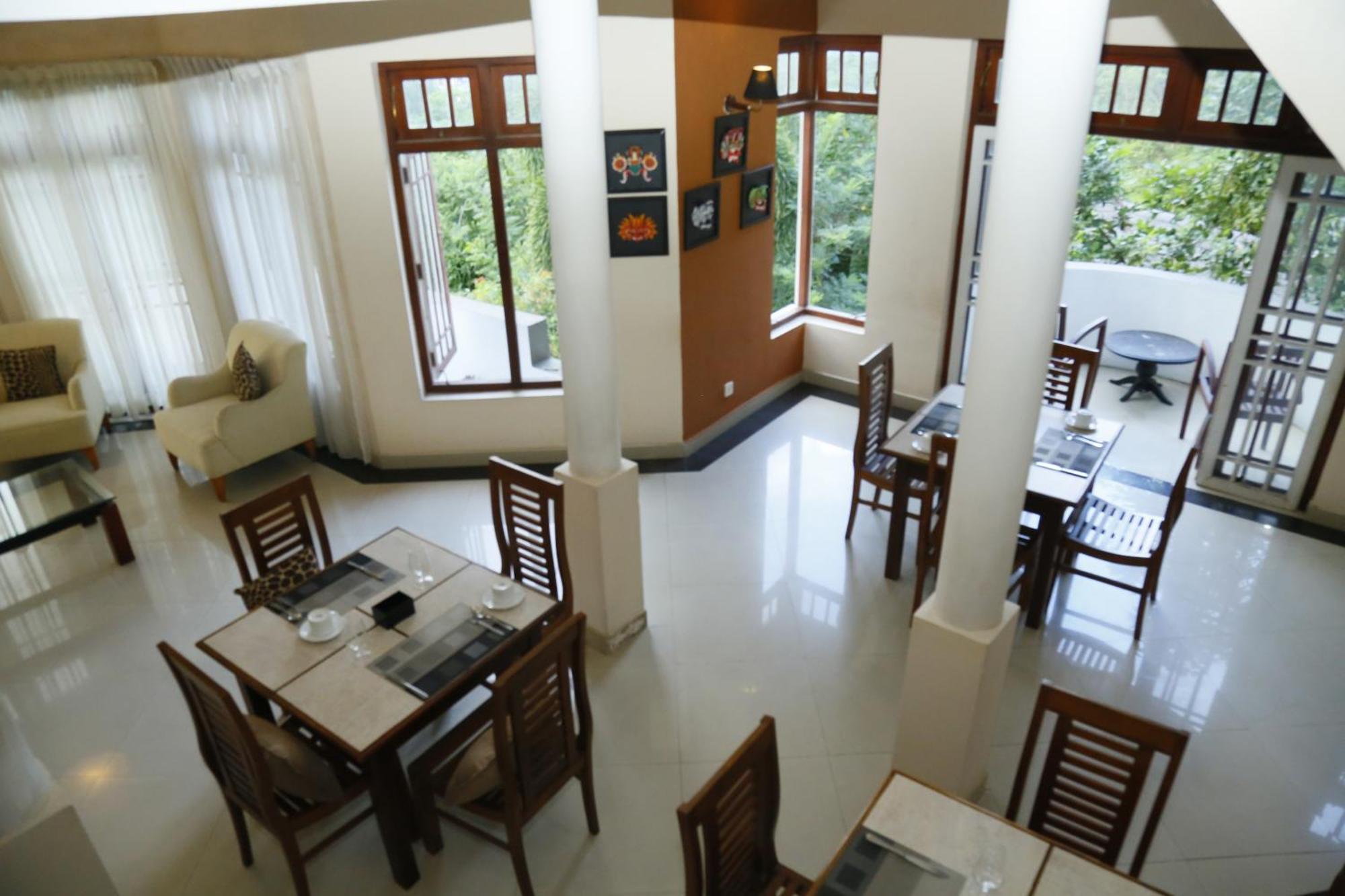 Crown Hills Kandy Inn المظهر الخارجي الصورة